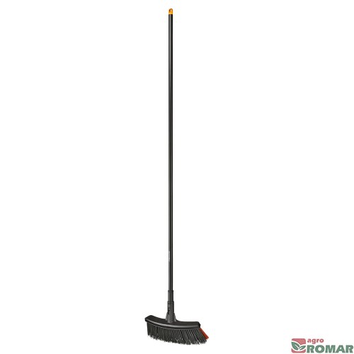 1025921_szczotka-uniwersalna-m-solid-fiskars-otrzonowana