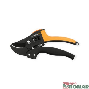 Sekator ręczny P83 Power Step Fiskars (24 mm)