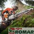 Pilarka spalinowa STIHL MS 500i: wycinanie zawiasy do obalania drzewa