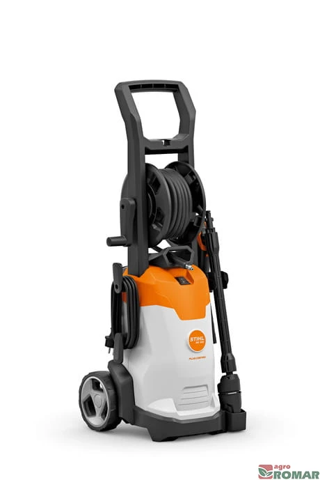 RE 100 plus2.jpg