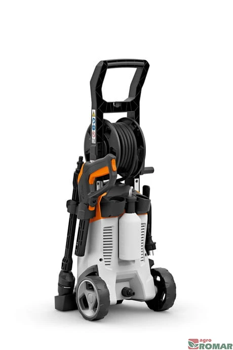 RE 100 plus3.jpg