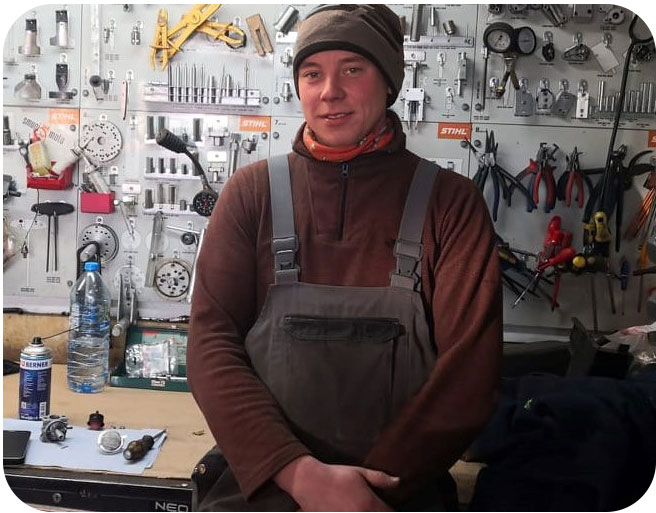 Patryk - kierownik serwisu Agro Romar